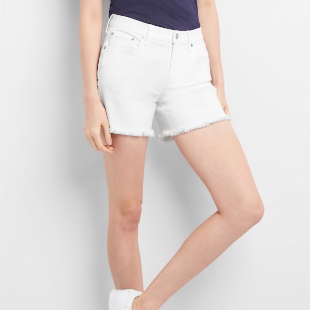 White DENIM Shorts From GAP with raw hem
